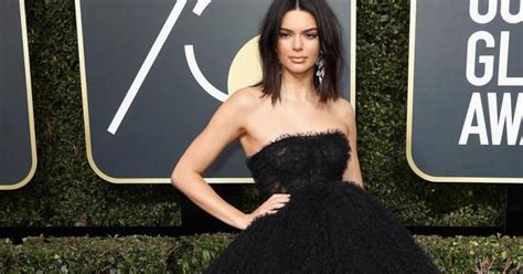 Kendall Jenner Recibe Fuertes Cr Ticas Por Su Rostro En Los Globos De Oro La Verdad Noticias