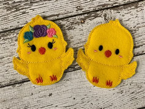 5 Little Chicks Finger Puppets Felt Finger Puppets For Kids Etsy