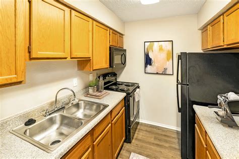Wooded Creek | DeSoto, TX Apartments