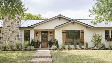 Chip And Jo Give A 1970s Ranch House A Major Mediterranean Makeover