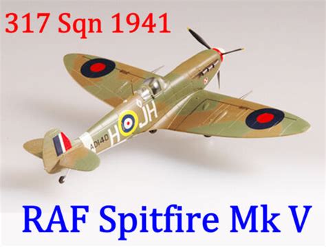 Easy Model 172 Raf Spitfire Mk V 317th Sqn 1941 Plastic Fighter Model