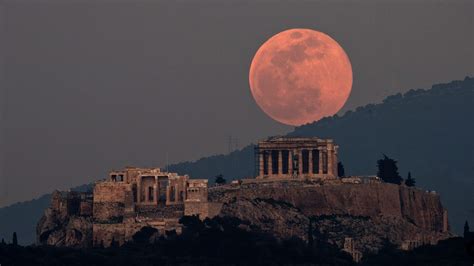 Full Moon Pink Supermoon Will Be Biggest Brightest Of 2020