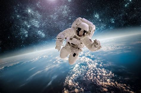 Astronaut Man Earth Space Hd Wallpaper Peakpx