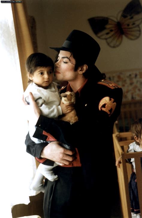 Mj And Children Michael Jackson Photo 10762079 Fanpop