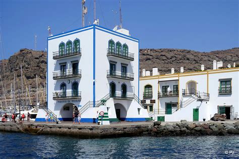Desde los apartamentos puerto de mogán the home collection, te deseamos una feliz navidad y un 2021 lleno de esperanza y con el deseo de volver a recibirte. Puerto de Mogan auf Gran Canaria ... Foto & Bild | architektur, europe, canary islands die ...