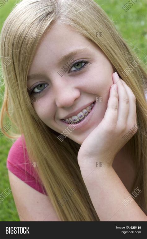 Pretty Teen Girl Image Photo Free Trial