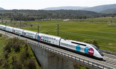 Low Cost High Speed Train Services Start On Madrid Barcelona Route