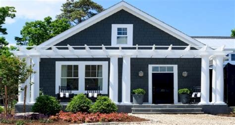 See more ideas about house exterior, house, exterior. Small House Exterior Paint Color Combination Ideas ...