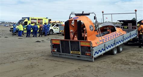 Woman Stuck In Waist Deep Mud With Sea Around Her Rescued On Brean Beach