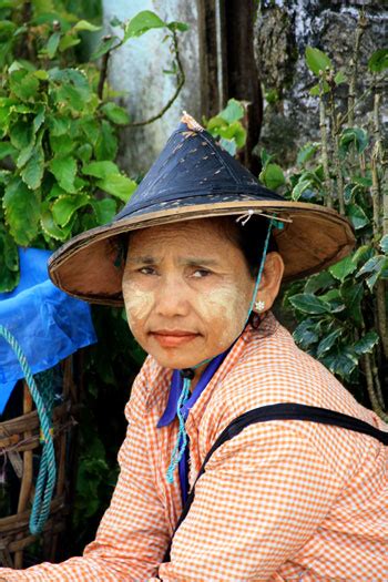 Tanaka Myanmar Tradición Y Belleza De Mas De 2000 Años