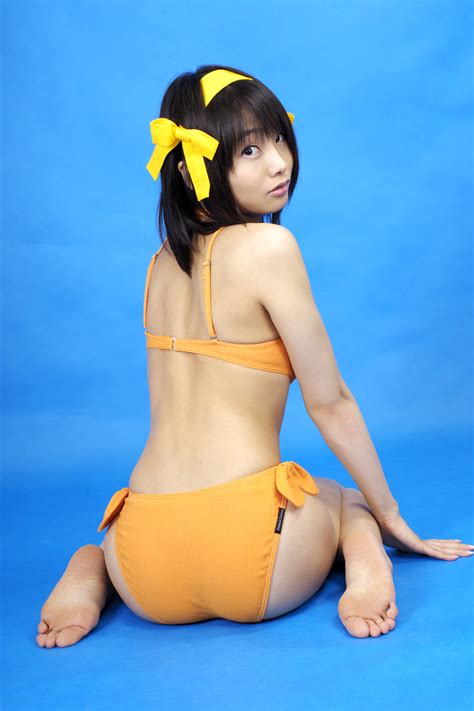 ayaka matsunaga sexy haruhi bikini cosplay sankaku complex