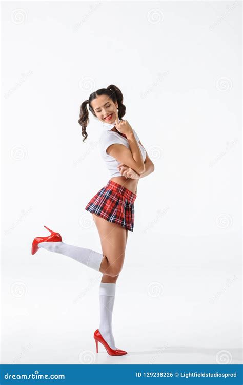 Junges Attraktives Schulmädchen Im Kurzen Roten Rock Stockfoto Bild Von Fraulich Schulmädchen