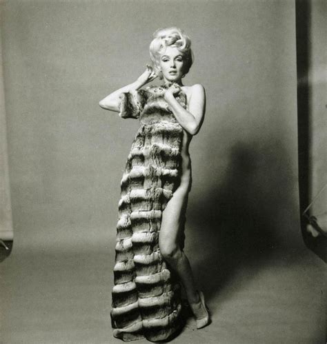 Cosmopolitan March 1959 Divine Marilyn Monroe