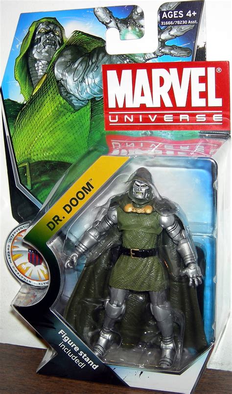 Dr Doom Figure Marvel Universe Series 3 015 Hasbro