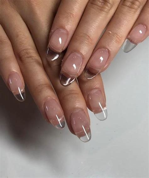 33 Gorgeous Clear Nail Designs To Inspire You Jelly Nails Round