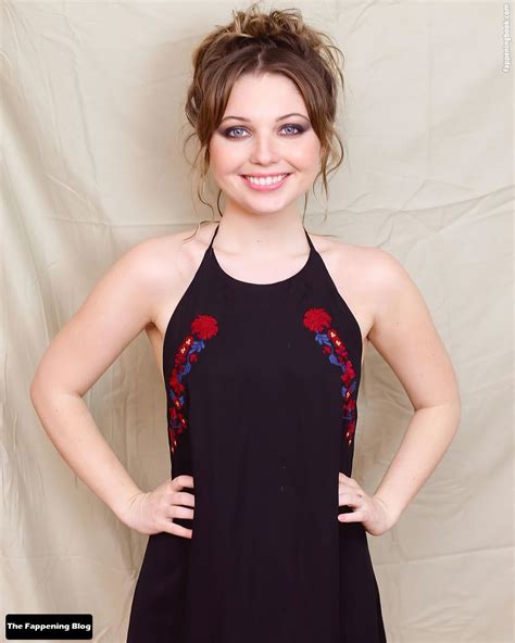 Sammi Hanratty Nude The Fappening Photo 1484209 FappeningBook