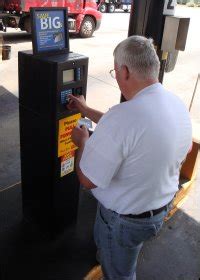 Best credit card for truck drivers. Review a Truck Stop for Best Value, Money Saving Opportunities