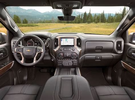 The Chevy Silverado Trail Boss Feels Half Hearted Page 2 Gm Inside