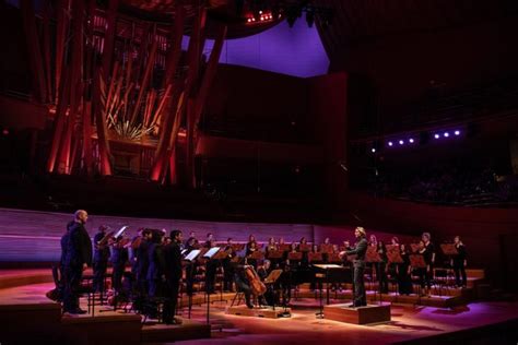 La Master Chorale Records Eric Whitacres The Sacred Veil Just In Time