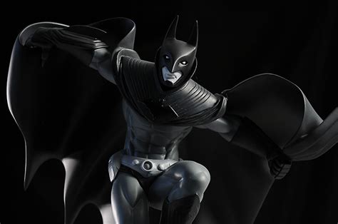 Review And Photos Of Dcd Batman Black White Gotham Knight Statue