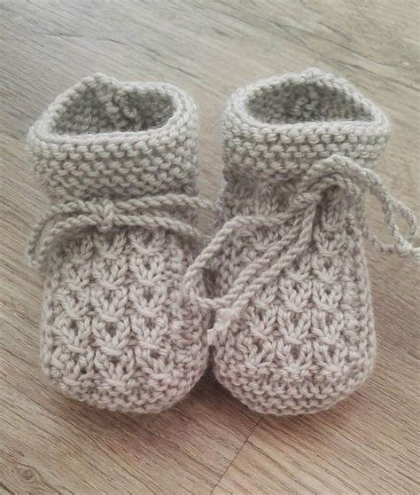 15 Cute Knitted Baby Booties Patterns For Fall