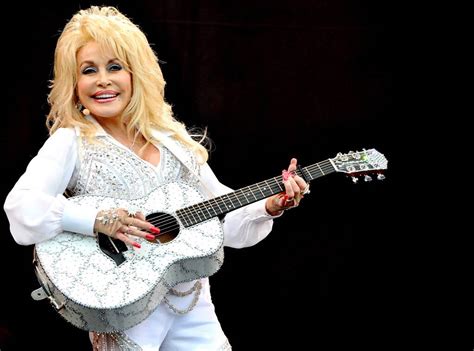 Dolly Parton Tells All In New Book 5 Shocking Revelations About