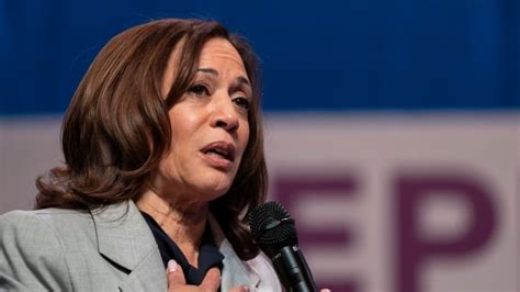 Vice Presidents Rarely Impact Voting Behaviour But Kamala Harris Could Be An Exception Cbc News