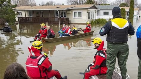 What To Do If Youre In A Flood Zone — And How To Help If Youre Not