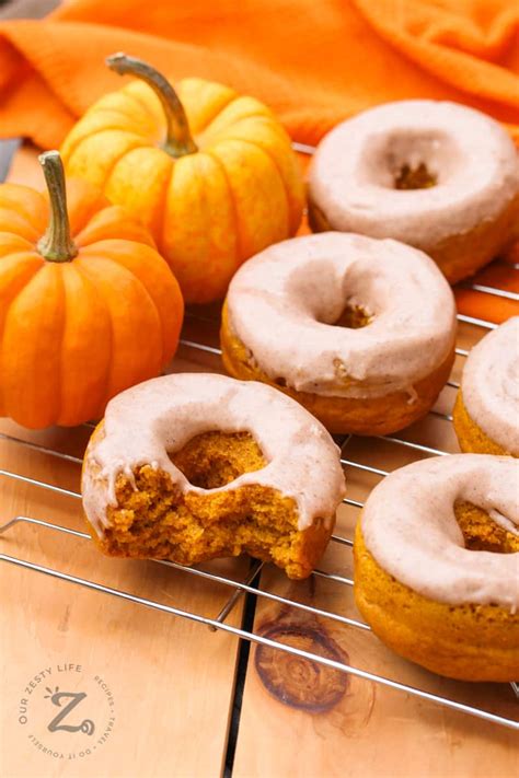 Baked Pumpkin Donuts With Pumpkin Spice Glaze Our Zesty Life