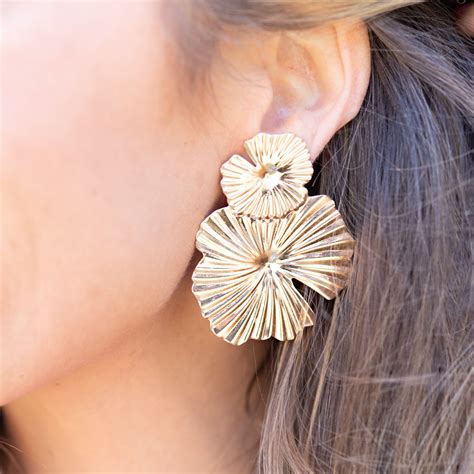 Classic Gold Art Deco Earrings Golden Thread Inc