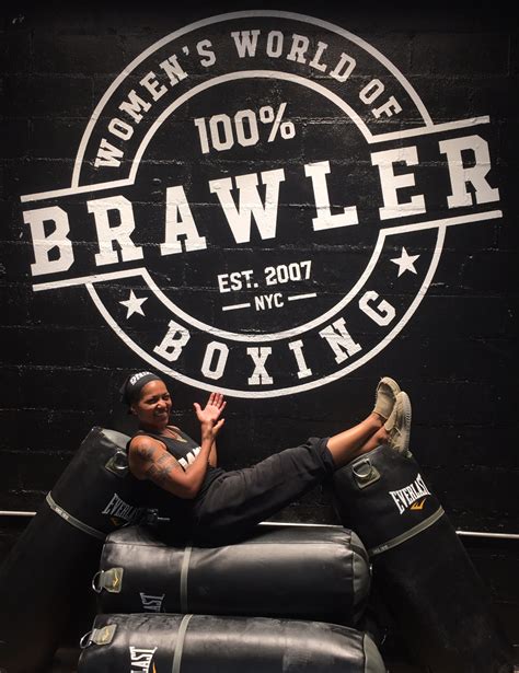 New Yorks First Boxing Gym For Women Opens This Month Self