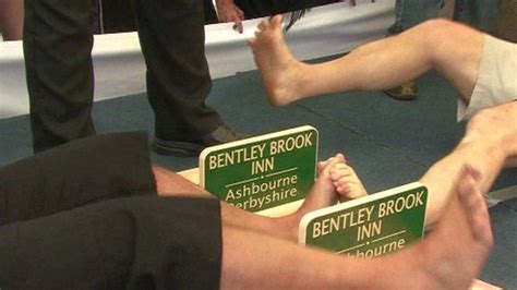 Derbyshire Hosts World Toe Wrestling Championship Bbc News