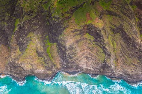 3840x2560 Cliff Coast Hawaii Island Kauai 4k Wallpaper