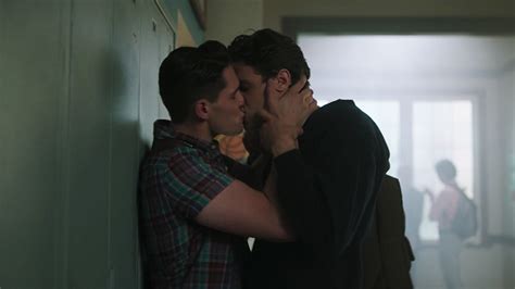 Kevin And Moose Had Their First Kiss In Public On Riverdale This Week