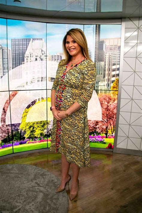 Pregnant Jenna Bush Hager Announces She S Going On Maternity Leave From Today Show So Grateful