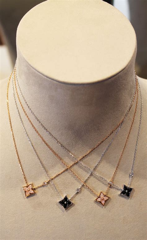 Louis Vuitton Blossom Necklace Goldfish