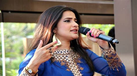 Odia Singer Sona Mohapatra S Ahe Nila Saila Draws Criticism