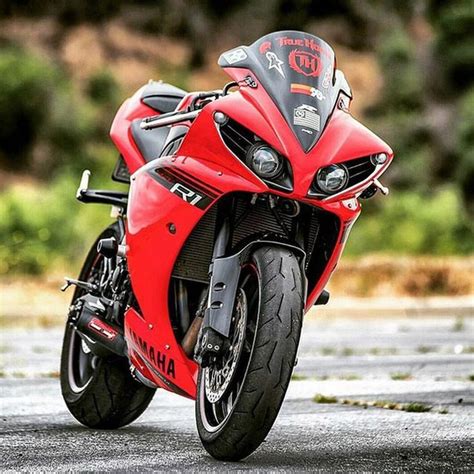 Motorcycles Bikers And More Motos Geniales Yamaha R1 Motos