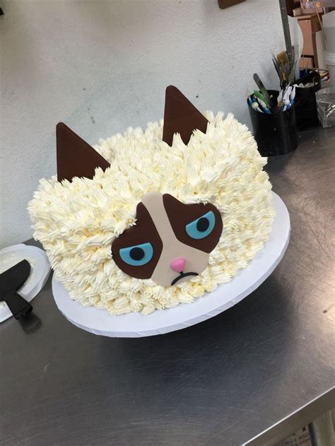Check spelling or type a new query. 23+ Tolles Foto von Geburtstagstorte für Katzen | Katzen ...