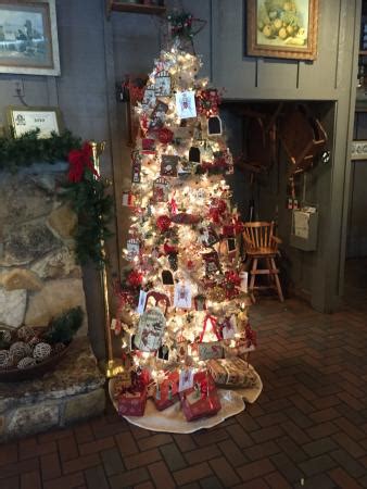 This is a perfect breakfast casserole for when you're getting a group. Cracker Barrell Christmas Tree - waiting for Santa!! 2014 - Picture of Cracker Barrel, Daytona ...