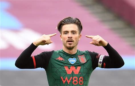 Jack peter grealish؛ مواليد 10 سبتمبر 1995) هو لاعب كرة قدم إنجليزي محترف يلعب كجناح أو كوسط مهاجم مع نادي أستون فيلا في الدوري الإنجليزي الممتاز والمنتخب الإنجليزي. أستون فيلا يصدم مانشستر سيتي بشأن جاك جريليش - بطولات
