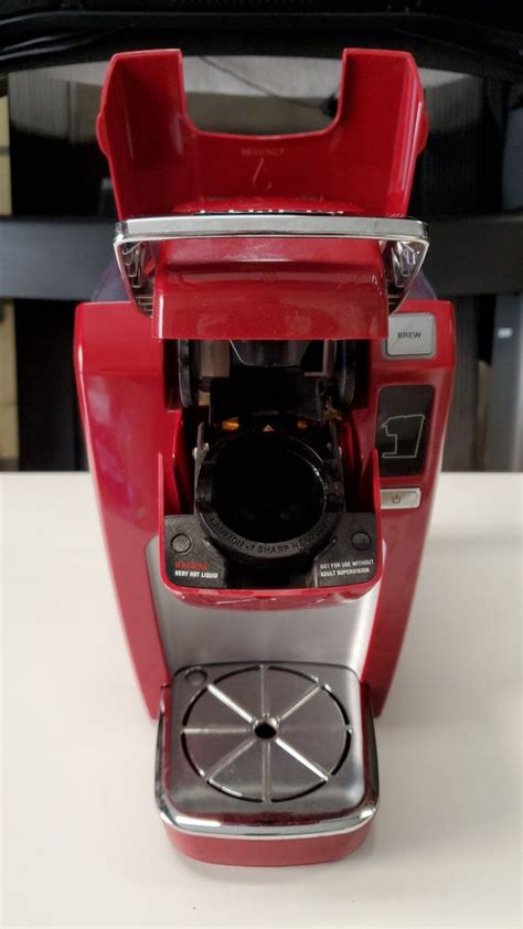 Keurig K15 Single Serve Compact K Cup Pod Coffee Maker Red For Sale