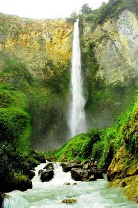 Gambar Air Terjun Sipiso Piso Pulp