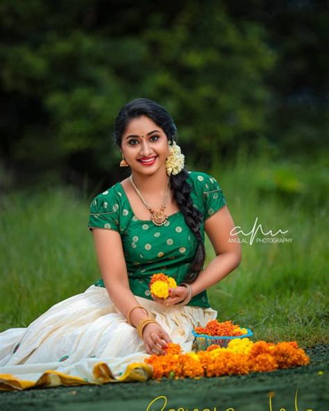 actresses in kerala saree photos onam 2019 south indian actress