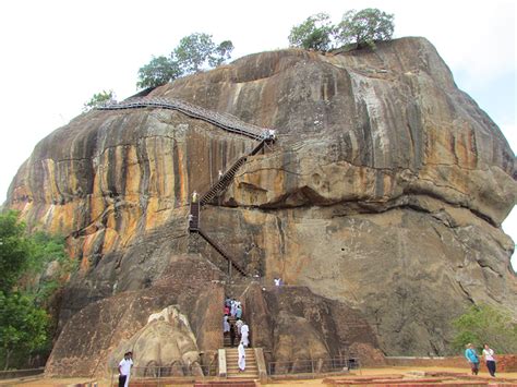 Sigiriya Sri Lankas Rock Fortress Vacations And Travel