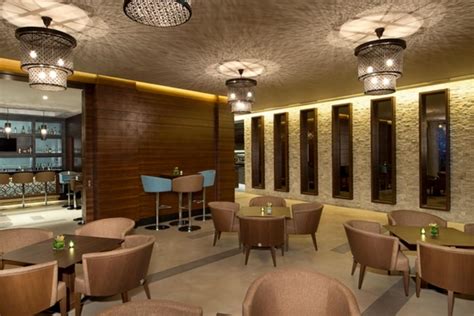 Hilton Garden Inn Bur Dubai Al Mina 𝗕𝗢𝗢𝗞 Dubai Hotel 𝘄𝗶𝘁𝗵 ₹𝟬 𝗣𝗔𝗬𝗠𝗘𝗡𝗧