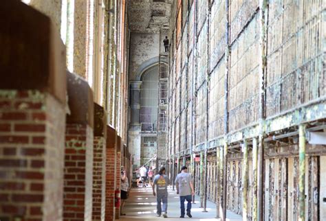 Take A Virtual Tour Of Shawshank Prison Aka Ohio State Reformatory