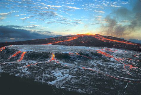 Are You Ready If Mauna Loa Erupts At Hawaii Volcanoes National Park