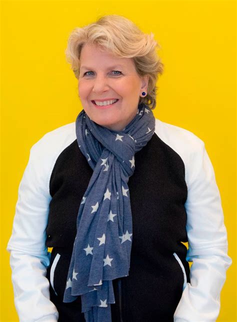 Sandi Toksvig Was Desperate To Quit Bake Off And Hid Away From Co