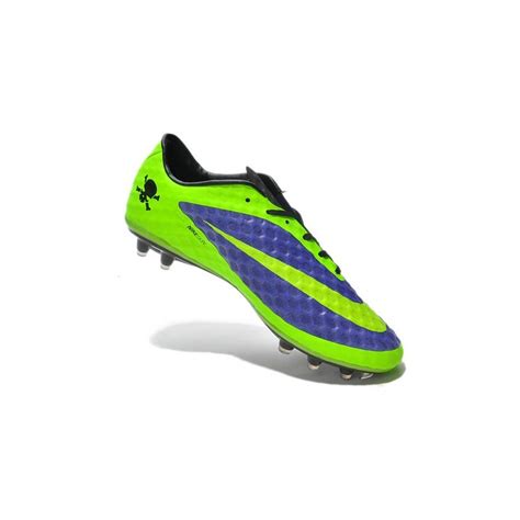 Apparently the inspiration for these new cleats came from neymar himself. Neymar New Nike HyperVenom Phantom FG Soccer Cleats in Purple/Volt/Black